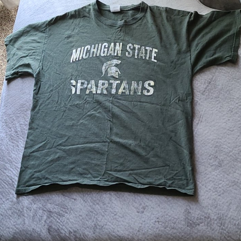 💚🤍Michigan State Spartans T-shirt💚🤍